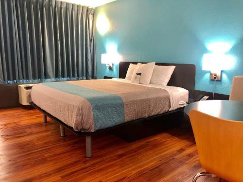 Motel 6 Nashville Airport