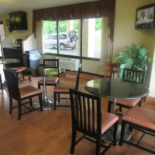 Motel 6 Nashville Airport