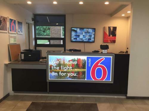 Motel 6 Nashville Airport