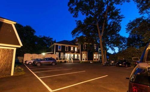 Posada Carriage House Inn