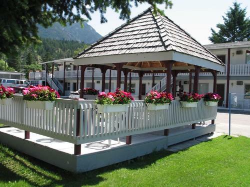 Crystal Springs Motel