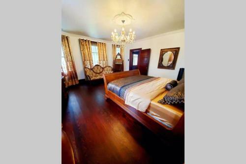Restored Updated 1914 Historical Event And Wedding Venue