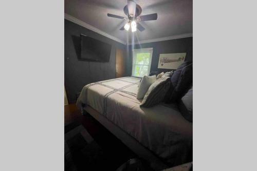 Peaceful 3 Bedroom Home Finish Basement Fire Place