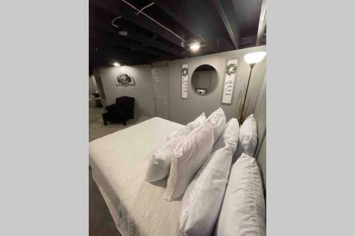Peaceful 3 Bedroom Home Finish Basement Fire Place