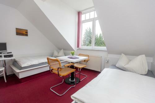 Hostal Pension Zum Lindeneck