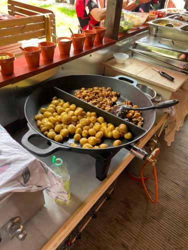 Hostal Pension Zum Lindeneck