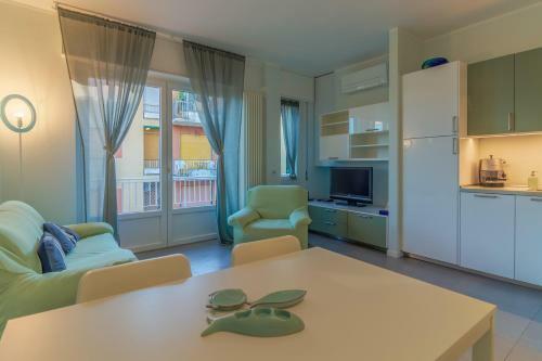 Riviera Apartment