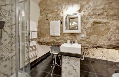 Hostal Sabbinirica