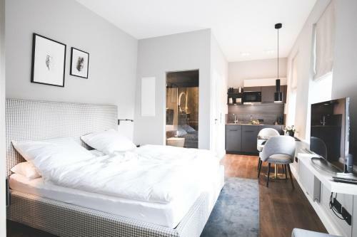 Saltbloom Apartments
