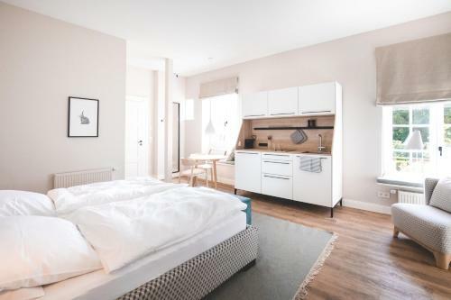Saltbloom Apartments