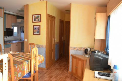 Camping Castillo De Loarre