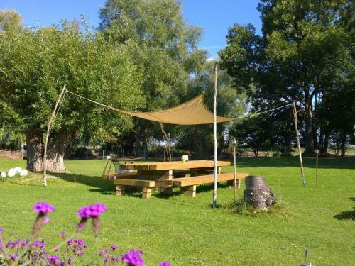Holiday Home On The Backwaters, L�tow