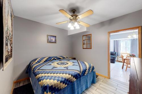 Artilla Cove Resort #8