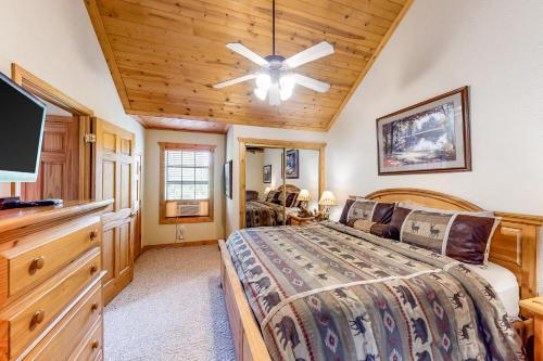 Deer Creek Cabin At Grand Mtn