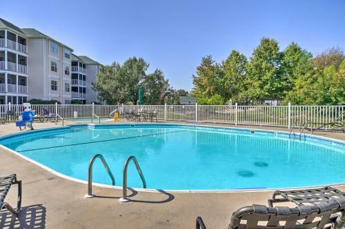 Apartamento Waterfront Branson Escape With Private Balcony!