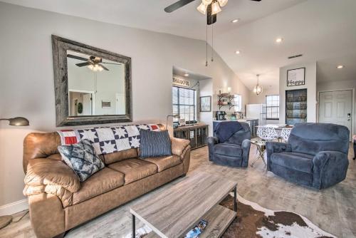 Apartamento Cozy Getaway Less Than 1 Mi To Silver Dollar City!