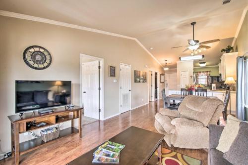 Apartamento Quiet And Tranquil Getaway Overlooking Twin Ponds!