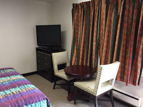 Highlander Motel