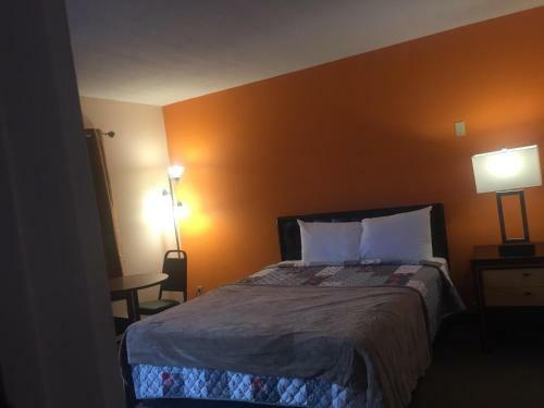 Highlander Motel
