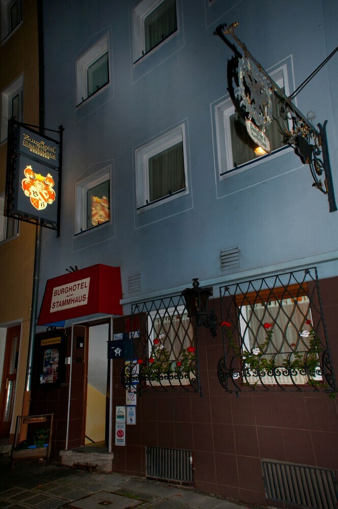 Burghotel Stammhaus