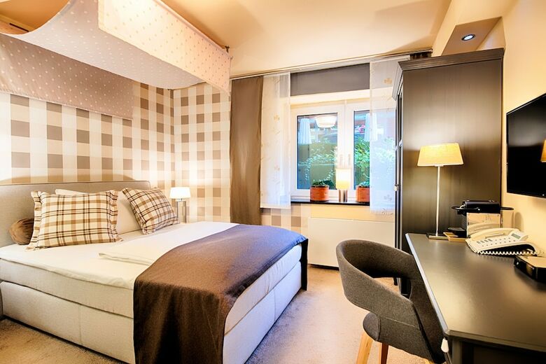Hotel F�rst Garden