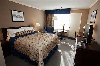 Hotel The Fredericton Inn