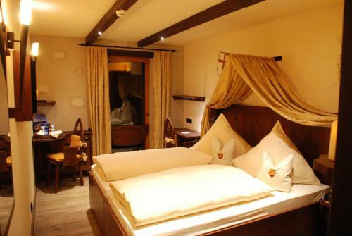 Hotel Mittelalterhotel-g�stehaus Rauchfang