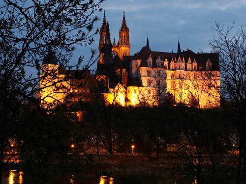 Hotel F�hrhaus Mei�en B&B