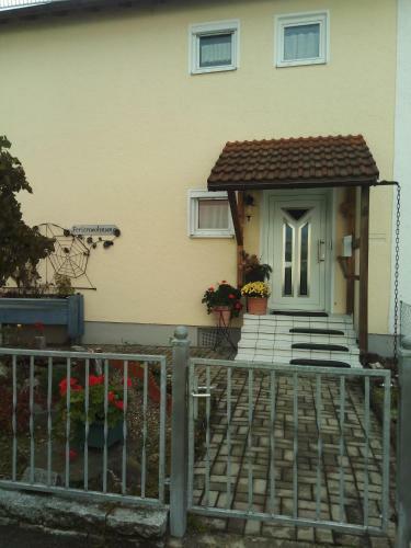 Apartamento Ferienwohnung Roth