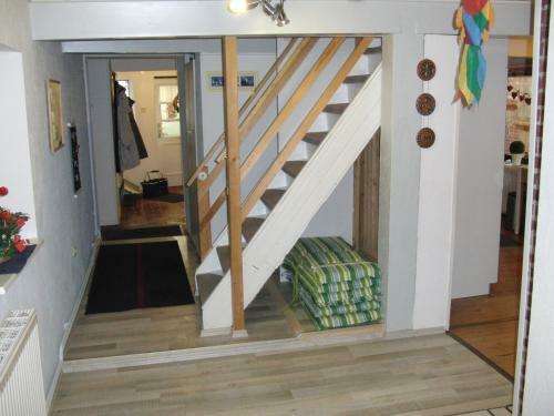 Haus M�wennest