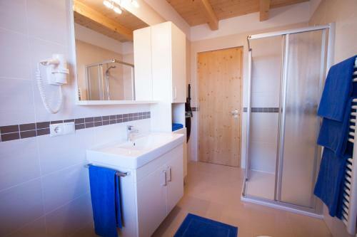 H�lzlhof Apartments