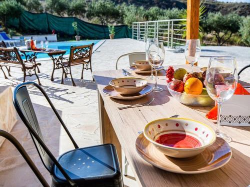 Villa Stellar Apartment In Realmonte With Shared Swimming Pool