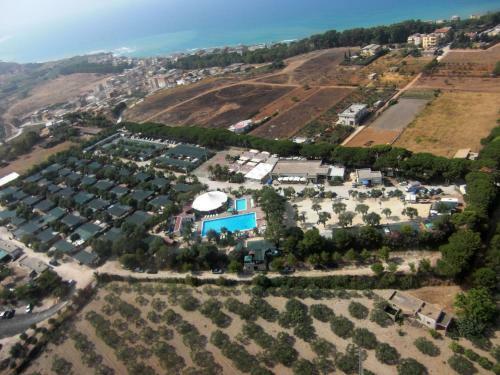 Kamemi Village & Camping
