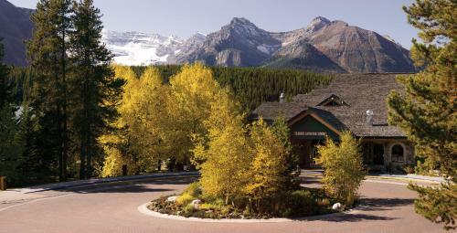 Hotel Lake Louise Inn