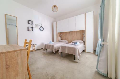 Hostal 40� Parallelo Guest House