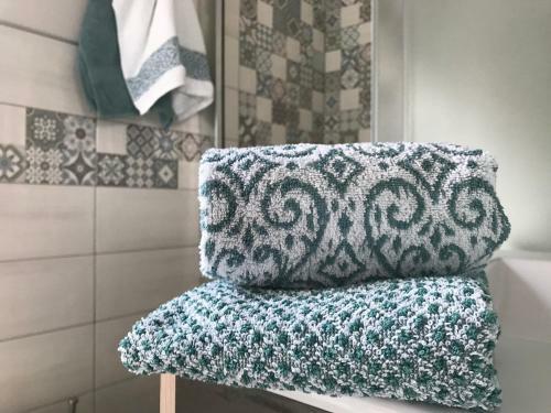 Hostal 40� Parallelo Guest House