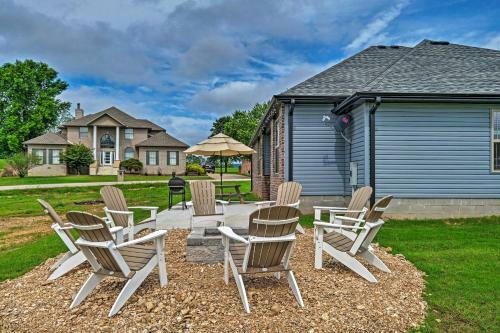 Ideally Located House Along Table Rock Lake!