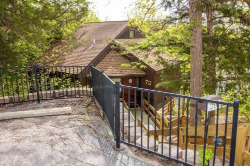 Unit 72 - Treeloft 3 Bedroom Villa