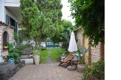 Villa Amun�