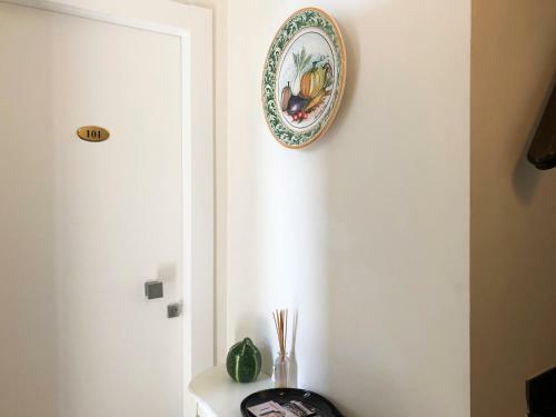 Hostal Orto Al Mare Room Rental
