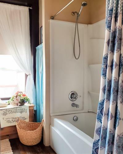Guest Apartment At Commercial Street Studio