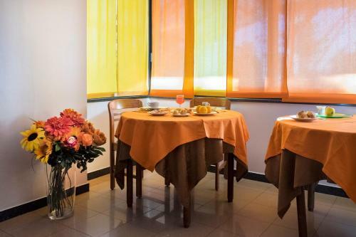 Hotel Mignon Riccione Fronte Mare