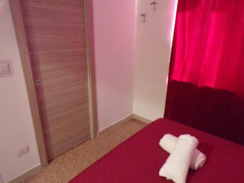 Hostal Nuova Aurora Rent Rooms