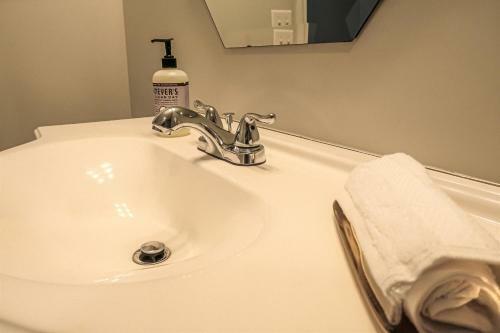Apartamento Extraordinary 1br/1ba + Kitchen - Downtown Kc