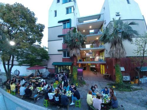 Hostal Backpacker's Home