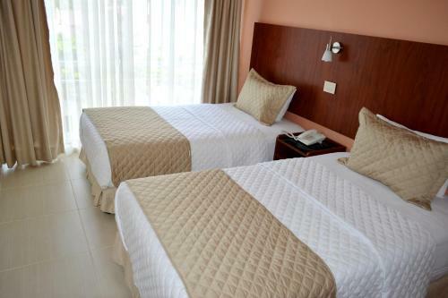 Aparthotel Premium Suites Santa Cruz