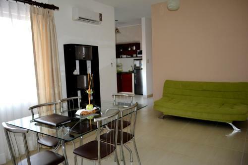 Aparthotel Premium Suites Santa Cruz