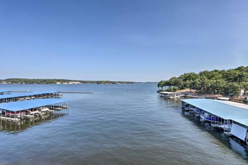 Apartamento Lakefront Lands End Getaway With Resort Perks!