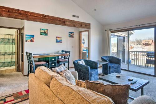 Apartamento Lakefront Osage Beach Retreat With Pool Access!