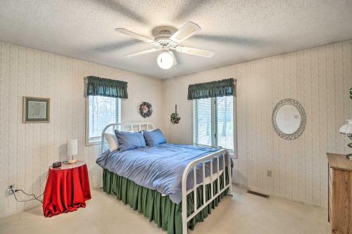 40-acre Poplar Bluff Nature Lovers Paradise!